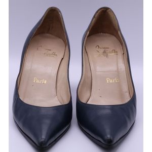 Christian Louboutin kitten heel in 37